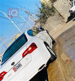 كيا كادينزا